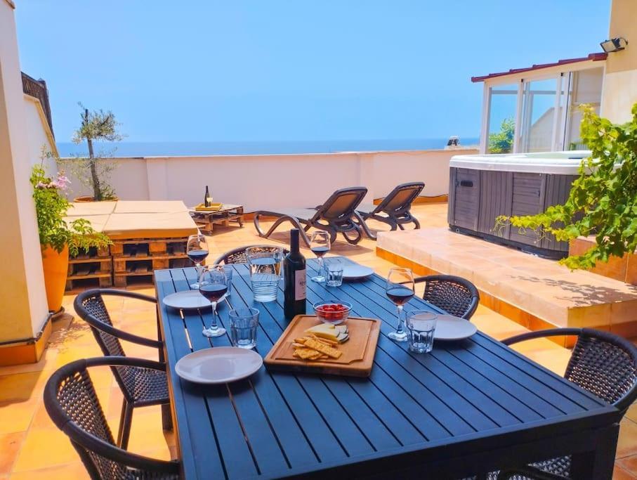 Appartamento Penthouse With Jacuzzi And Spectacular Sea Views Nerja Esterno foto