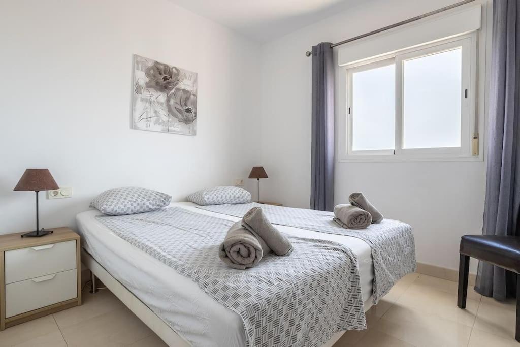 Appartamento Penthouse With Jacuzzi And Spectacular Sea Views Nerja Esterno foto